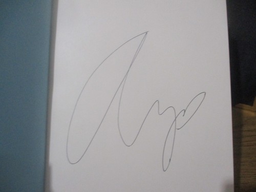 AMY SCHUMER AUTHENTIC SIGNED/AUTOGRAPHED BOOK...ACTRESS/COMEDIAN - Picture 6 of 6
