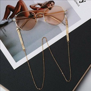 gold chain glasses holder