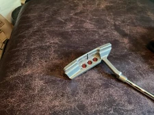 Scotty Cameron 2018 Select Newport 2 35in. Right Hand Putter