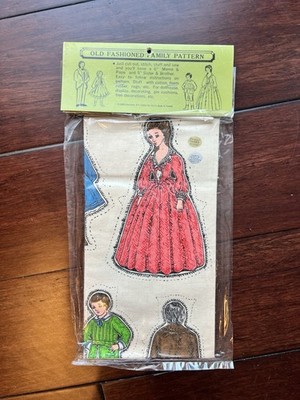 1980 Shackman Cut And Sew Old Fashion Family Pattern- Makes 4 Dolls