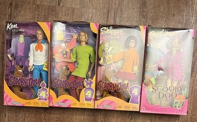 NIB 2002 Scooby-Doo Barbie Dolls  Daphne Velma Shaggy Fred Set of 4
