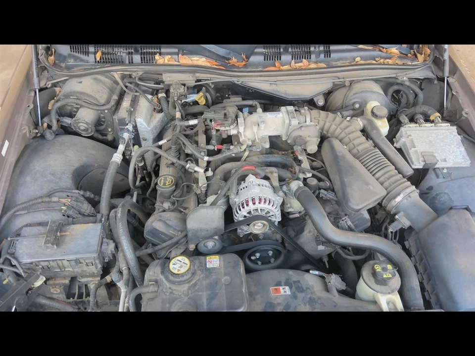 (LOCAL PICKUP ONLY) Front Bumper Fits 03-05 GRAND MARQUIS 1289940 Foto 2 de 4