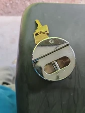 Hidden Shackle Padlocks High Security Prying Resistant Door Puck Lock w 2 Keys