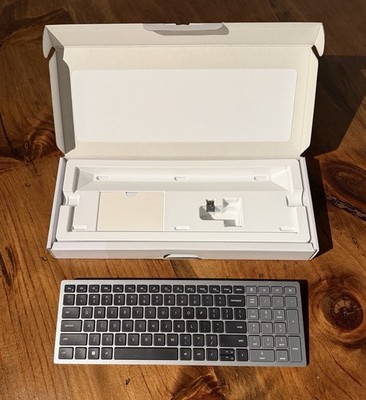 Dell Compact Multi-Device Wireless Keyboard - KB740