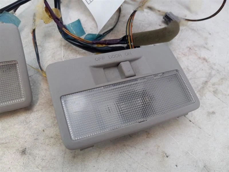 2007 MAZDA CX-9 REAR 3RD ROW DOME LIGHTS 2 PIECE 8694 - Image 3 of 4