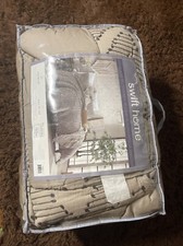 Comforter Set / Ensemble De Coquette