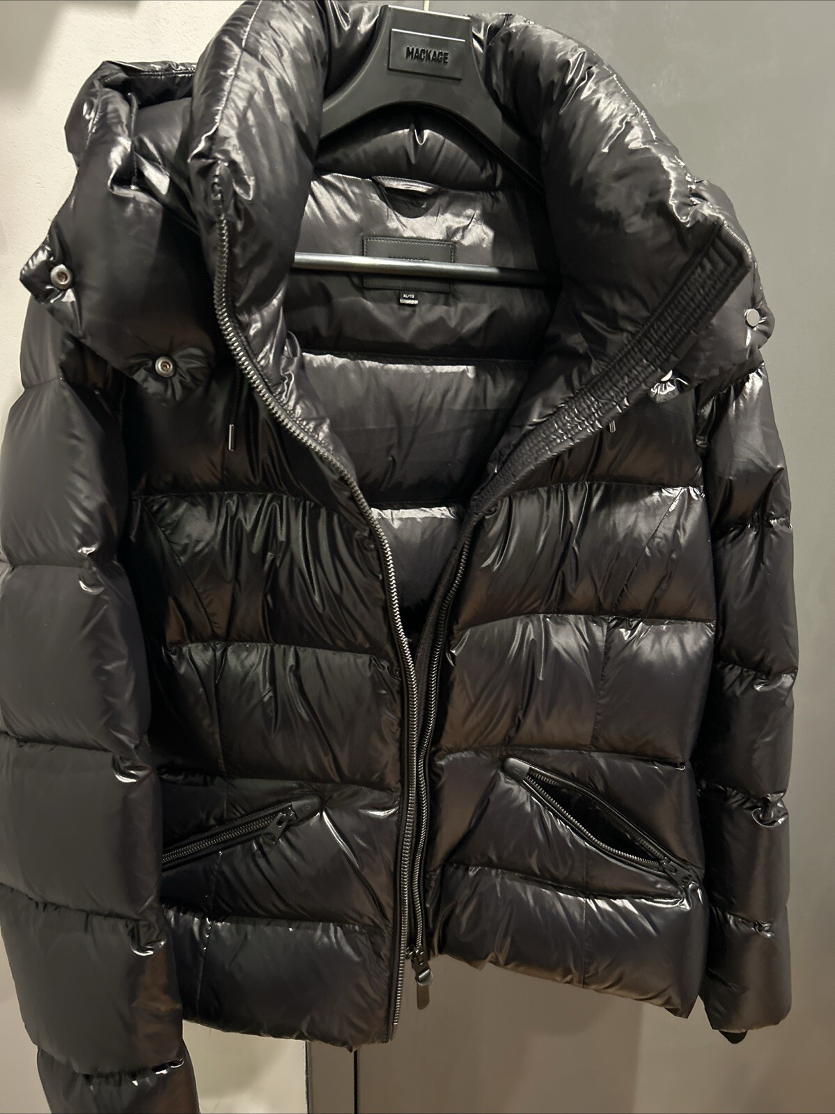 Mackage Madalyn Puffer Coat in XL Size