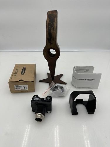 Banner Engineering OTBVP6QD Momentary Action Safety Sensor W/Cover 28590 NEW OEM - Picture 1 of 8
