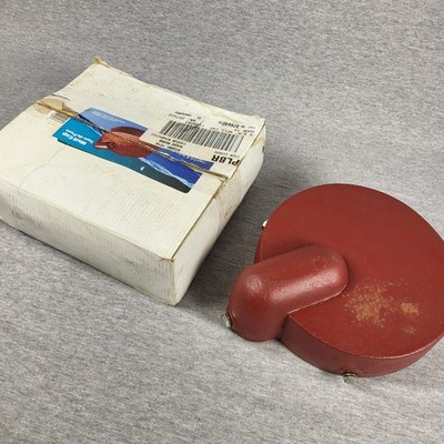 Red WATER Source CAST IRON WELL CAP 6'' (5 5/8'') SOME RUST LOWES ITEM 115695
