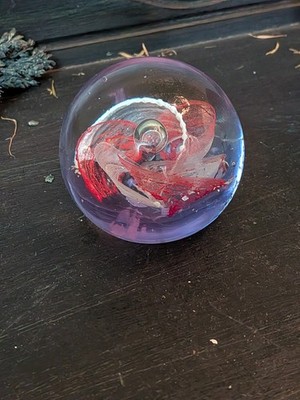 Vintage Kunst Glas Briefbeschwerer rot weiß Wirbel kontrollierte Blase 6 cm Studioglas