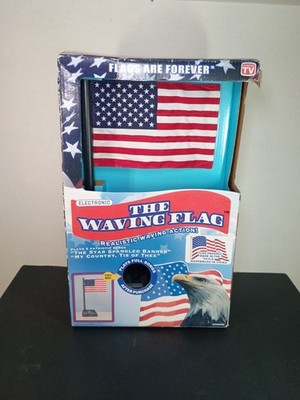 ELECTRONIC '' THE WAVING FLAG '' American Flag Patriotic 4th Of July Musical Decor
