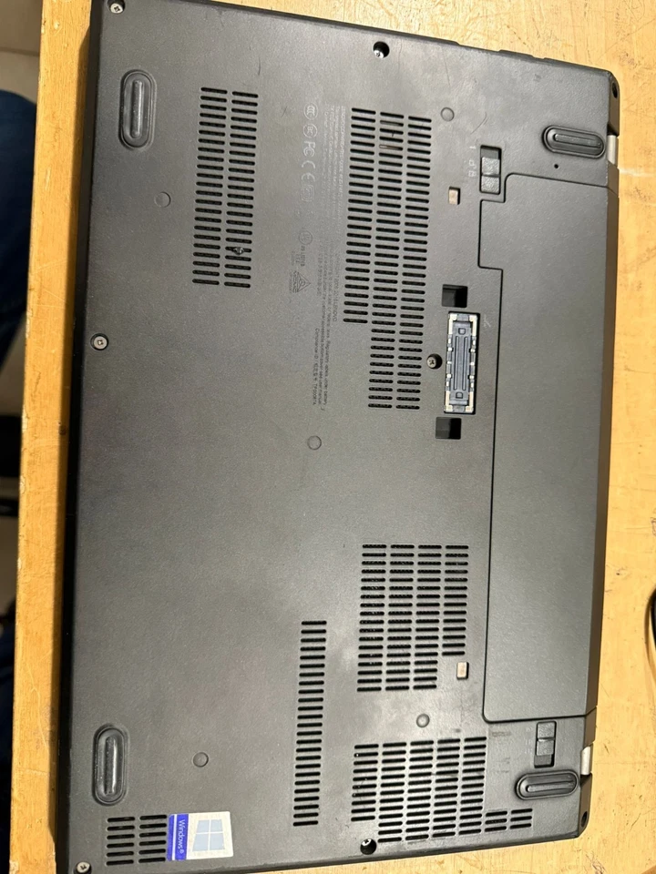 Lenovo Thinkpad Touch 12.5” i5-7300U 8GB RAM 240GB SSD Windows 11 Batteria KO 7 - Immagine 2 di 4