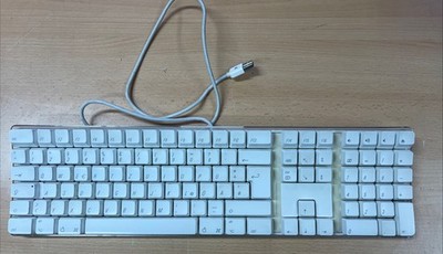 APPLE A1048 Pro Keyboard Tastatur transparent USB - Rarität - vom Händler