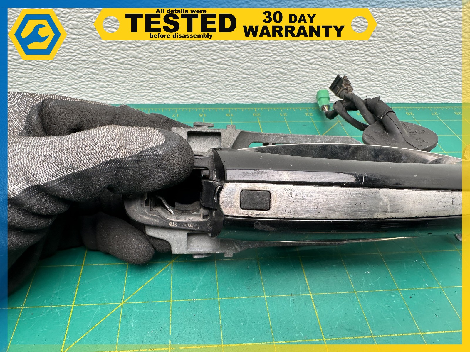 06-12 BENTLEY Flying Spur FRONT LEFT EXTERIOR DOOR HANDLE Black OEM
