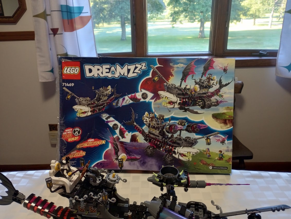 LEGO Dreamzzz: Nightmare Shark Ship (71469) with the Lighting Kit