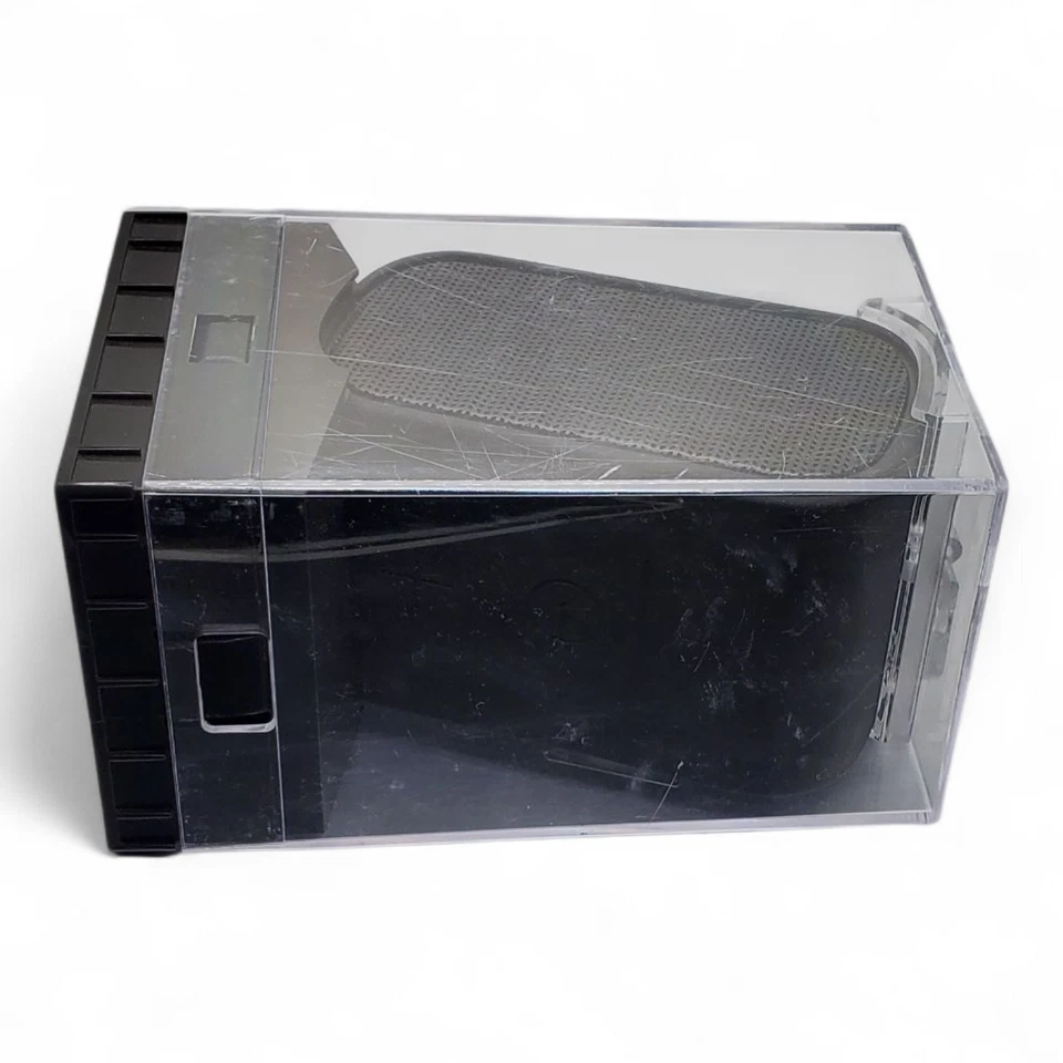 Altavoz Bluetooth Ultimate Ears UE Mini Boom - Nuevo Precintado - Negro Foto 2 de 4