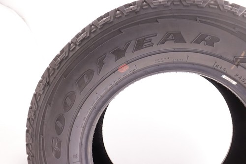 Goodyear Wrangler AT Adventure with Kevlar 245/75R17 Tire for sale ...
