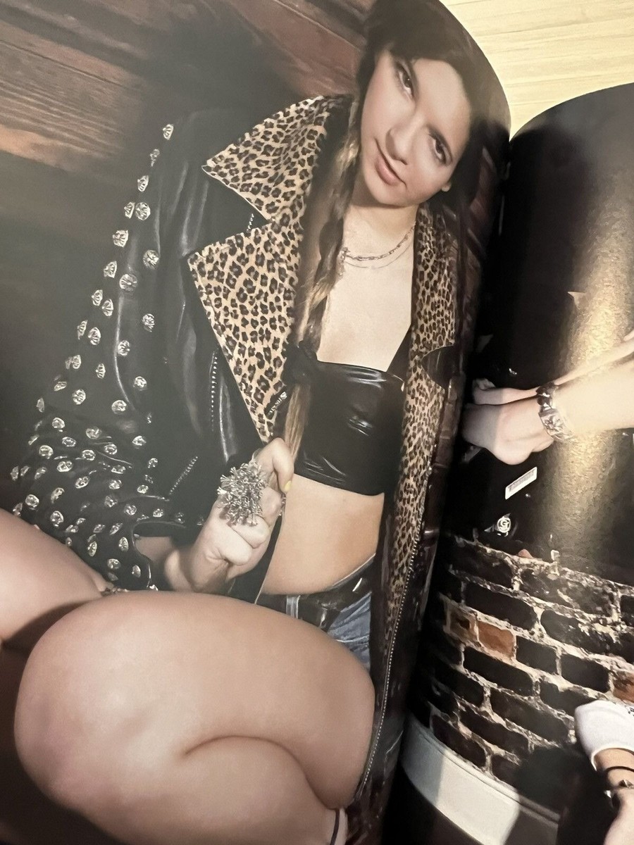 小物 CHROME HEARTS MAGAZINE Series.2 vol.2 MAGAZINE SERIES 2 VOLUME 2 | Chrome Hearts