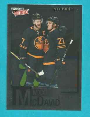 Connor McDavid MXXI Ultimate Victory - Edmonton Oilers - 2020-21 NHL CM3