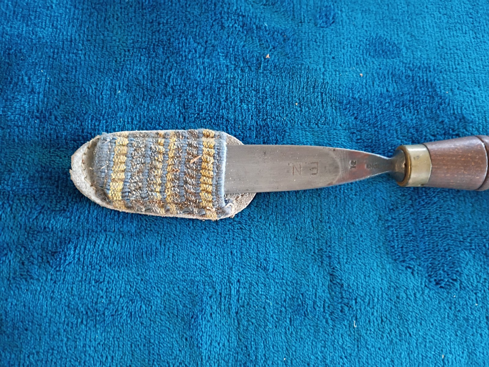 VINTAGE S J ADDIS #12 CAST STEEL 1" WOOD CARVING GOUGE CHISEL.