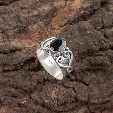 925 Sterling Silver Black Onyx Gemstone Beautiful Handmade Woman Gift Ring