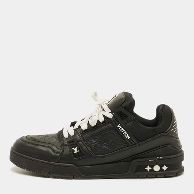 靴 Louis Vuitton lace-up shoes. Louis Vuitton LV Trainer Size 44 Black Leather and Fabric Lace Up