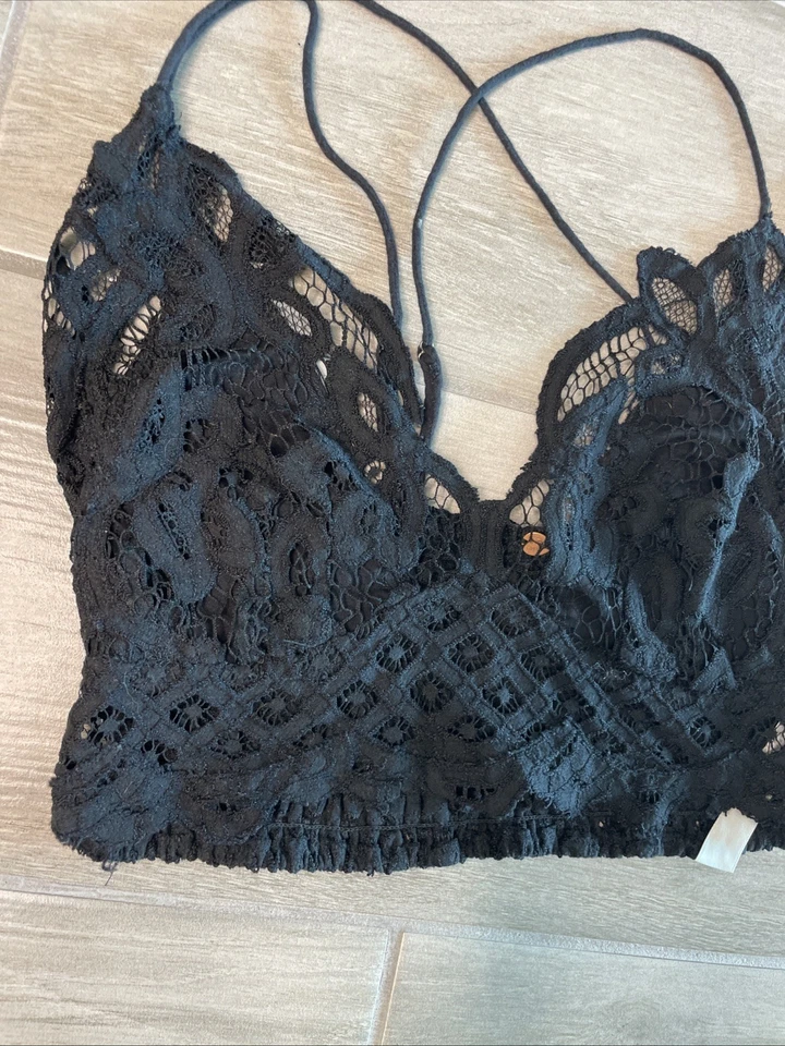 FREE PEOPLE Black Lace Bralette | Size S/M  - Image 4 of 4