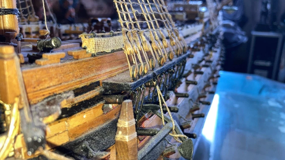 Hochwertiges Holz Schiffmodel Victory - Bild 2 von 4