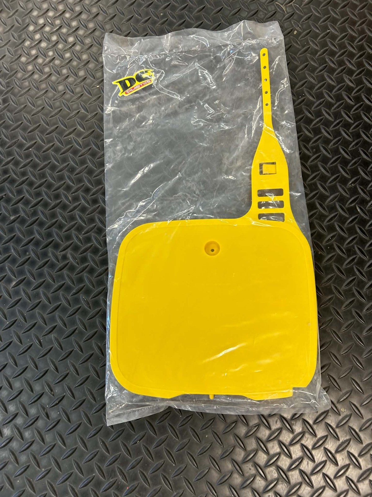 1983-1991 Yamaha YZ 125 250 490 Front Number Plate Yellow Blem 2nd | eBay