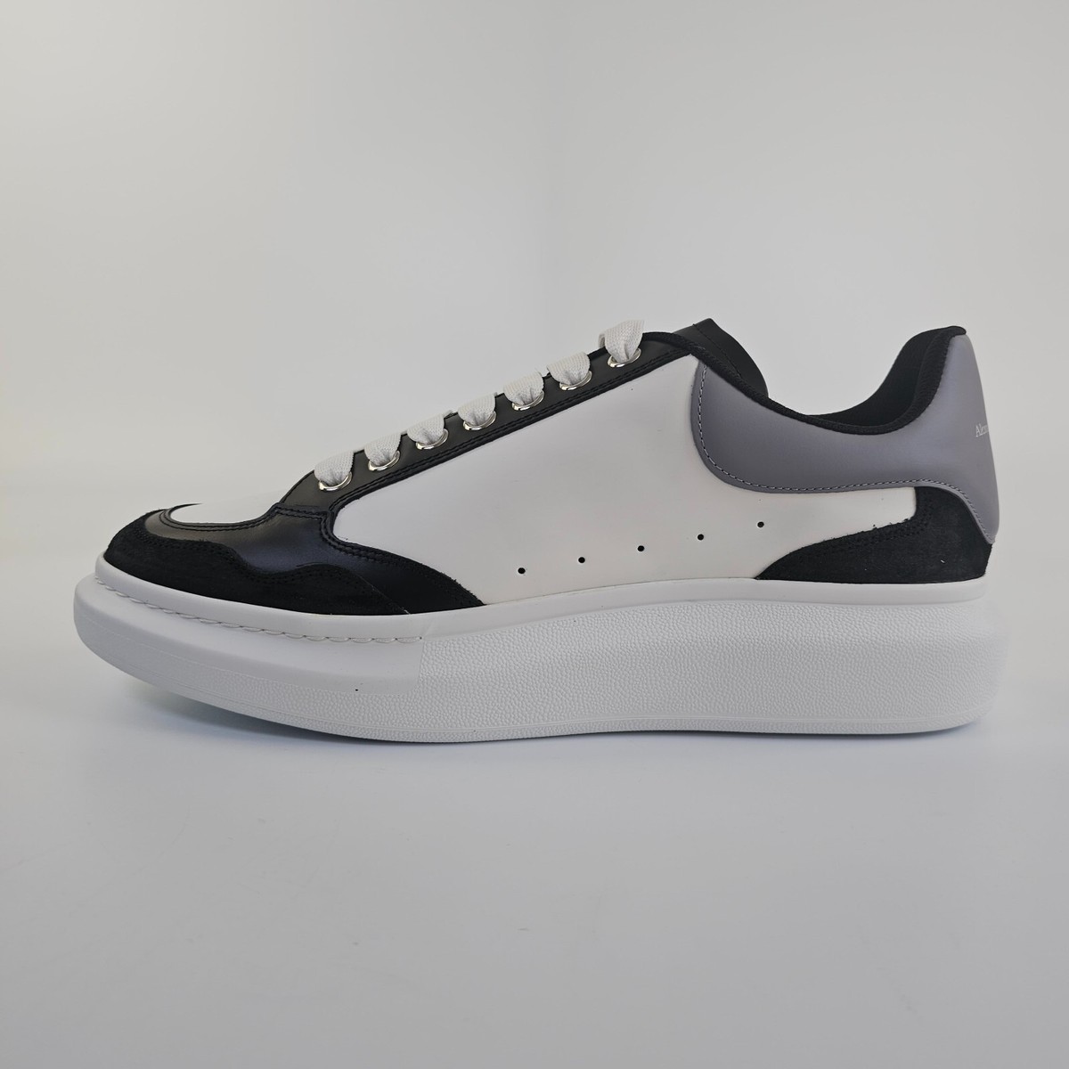 ALEXANDER MCQUEEN Oversized Men's White/Black Sneakers New