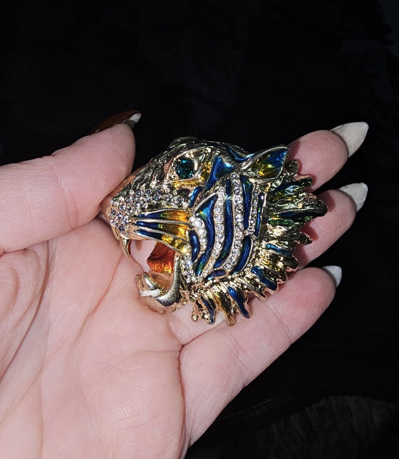 Broche Gucci Rajah tête de tigre avec cristaux 100% authentique NEUVE