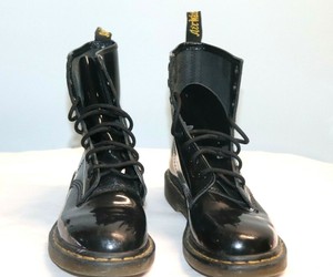 dr martens mens patent leather boots