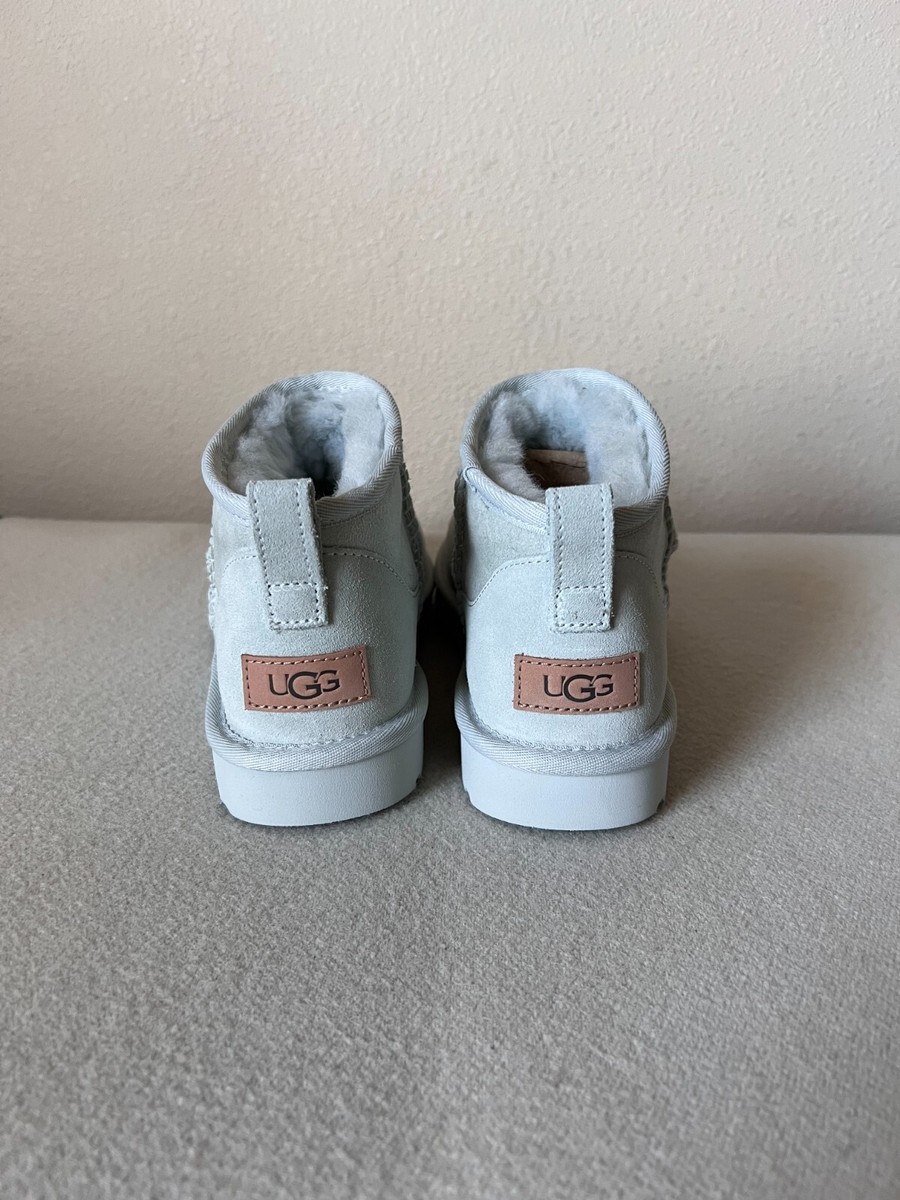 Women's UGG Classic Ultra Mini - Size 8 - Goose Grey - NEW