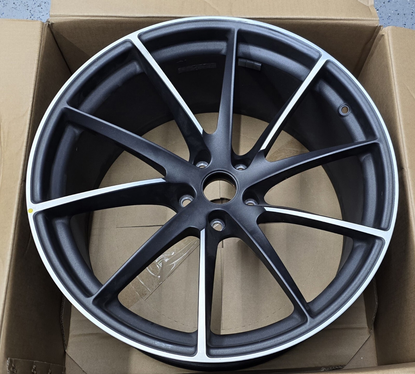 Mclaren 720s Rear Right Wheel Rim 20X11 20 11 Turbine