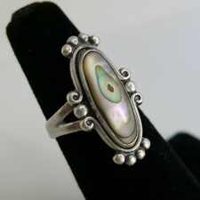 Sterling Silver Ring with Abalone Shell 4.5g Size 5.5 4745 