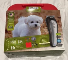 New Wahl The Pro Ion Lithium 16 Piece Set - Grooming Kit