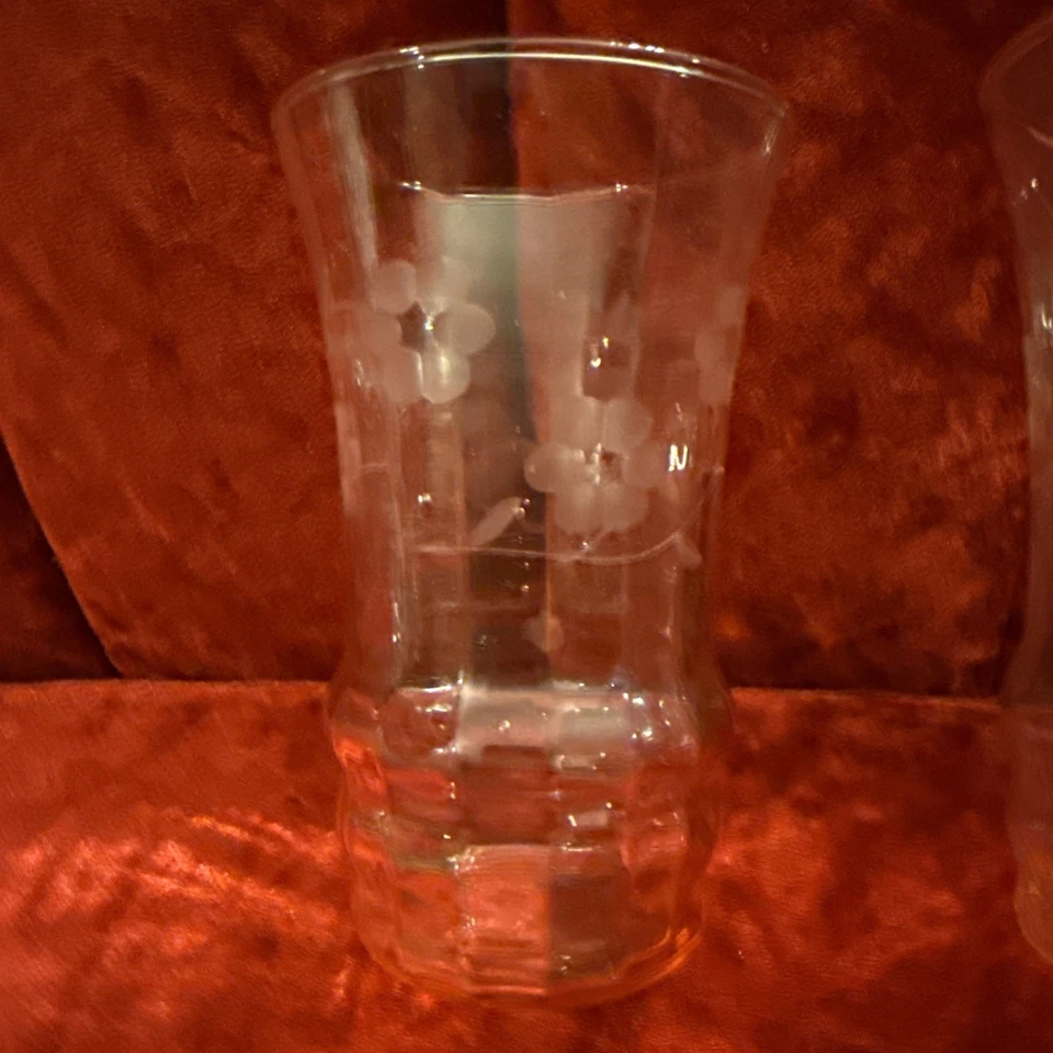 Juego de 3 vasos de chupito cordial rosa grabado de colección vidrio de depresión acanalado acanalado Foto 3 de 4