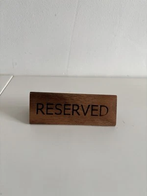 T&G WOODWARE LTD Hospitality Restaurant Café Reserved Acacia Wooden Triangular Table Sign Toppers