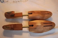 Cedar Wood Shoe Trees Adjustable Sizing Size Large Lot of 1 Pair
