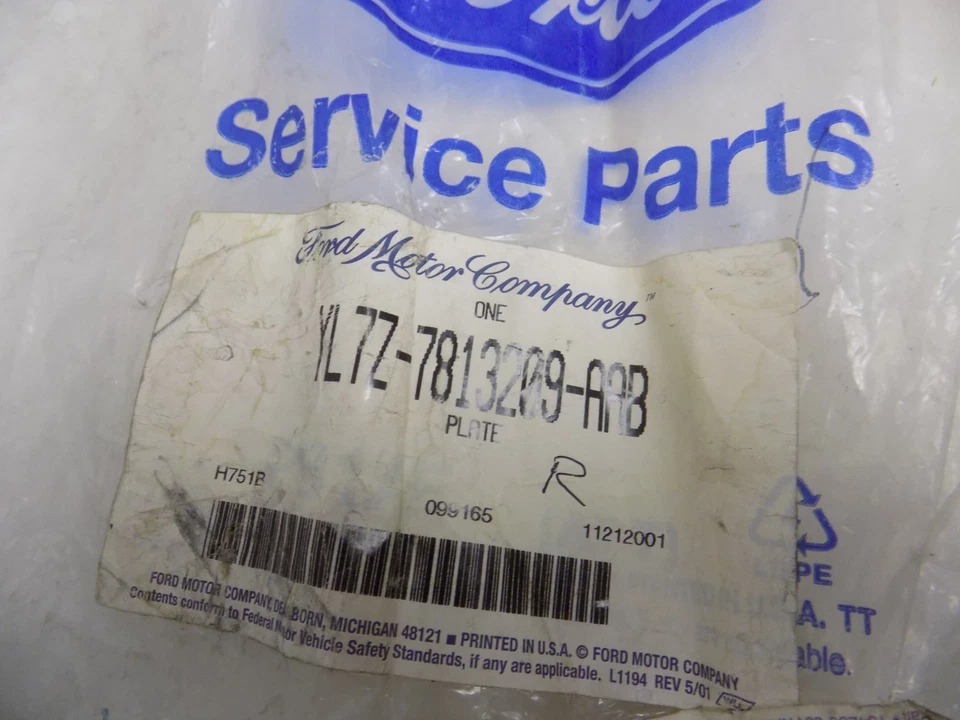 Novo OEM 2000 2001 2002 Lincoln Navigator Porta Guarnição Peitoril Placa Tampa Moldagem NOS - Imagem 3 de 3