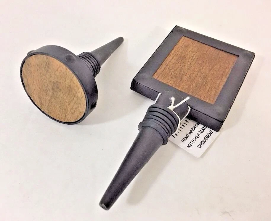 Juego de tapones de botella Pottery Barn Blacksmith/2 sin monograma Foto 2 de 4