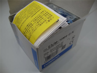 1pcs New OMRON E3JM-10M4-G-N【OLADER】*
