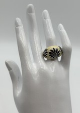 925 Sterling Silver White and Black Enamel Flower Ring sz 7 CP1010716