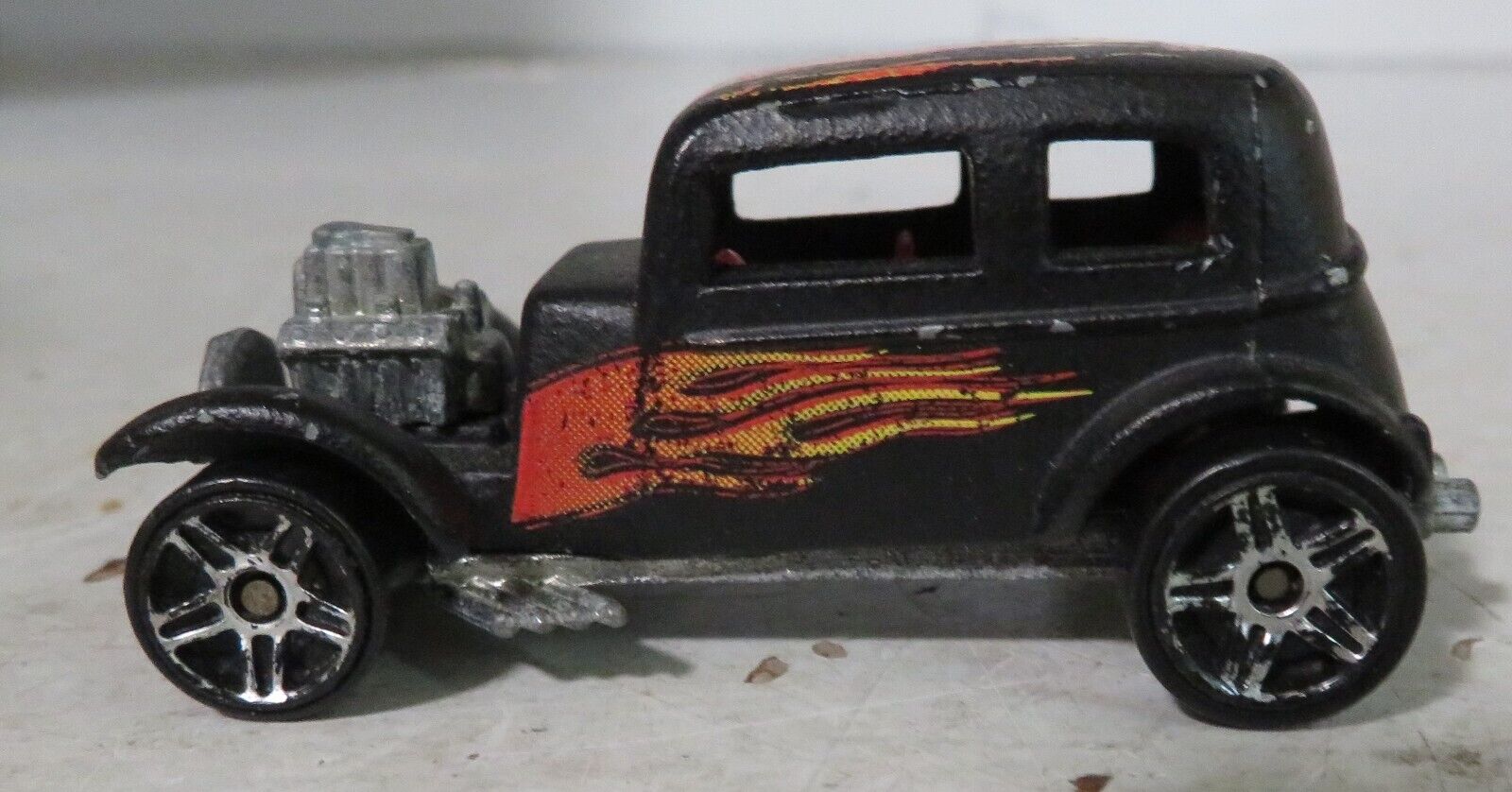 Picture 6 of 12