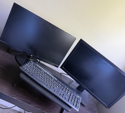 ViewSonic VA2259-SMH and VA2252SM-2 22'' Widescreen IPS LED Monitors + Key/Mouse