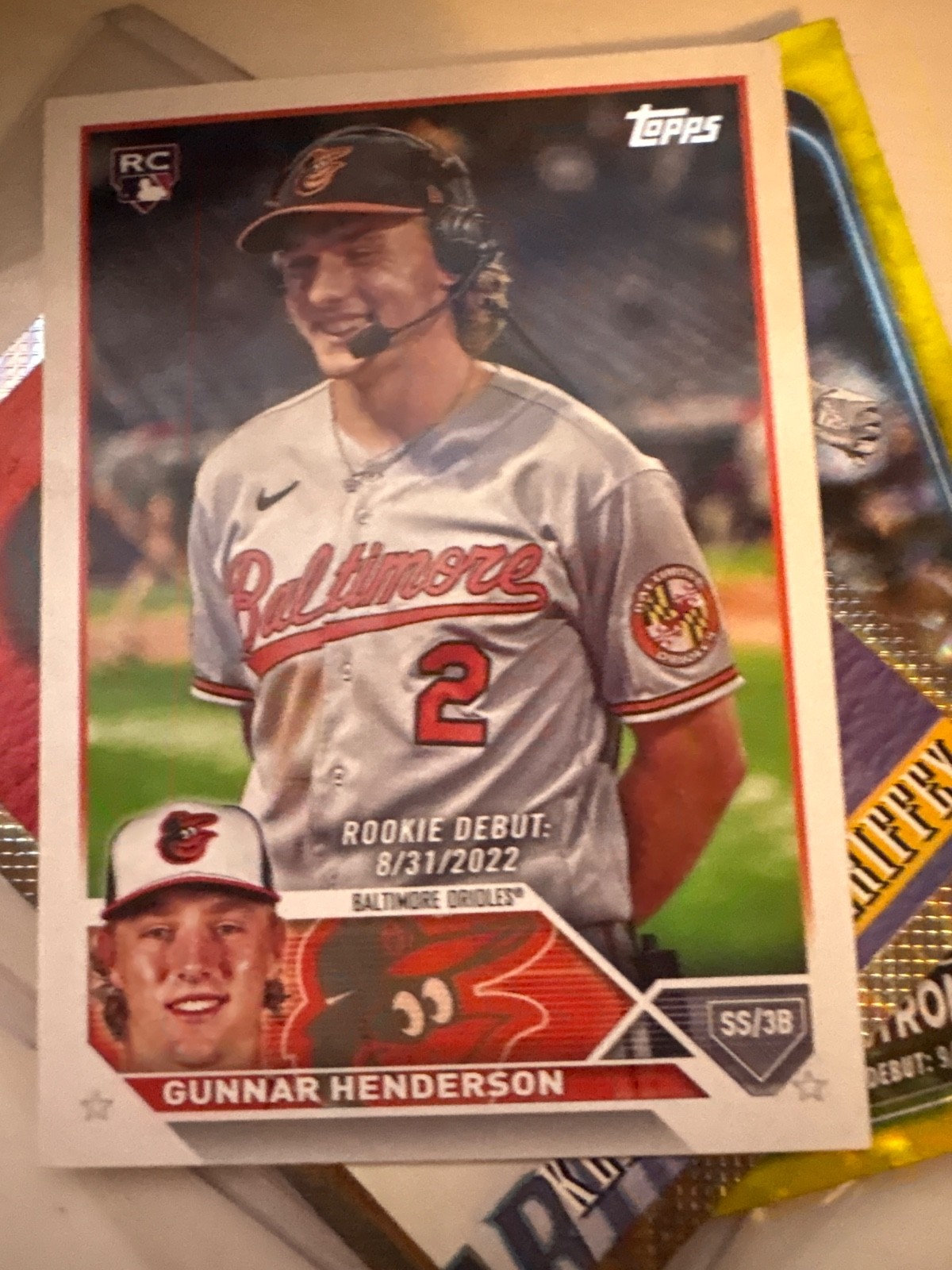 2023 Topps Update Series - Rookie Debut Gunnar Henderson #US18 Rainbow Foil (RC)