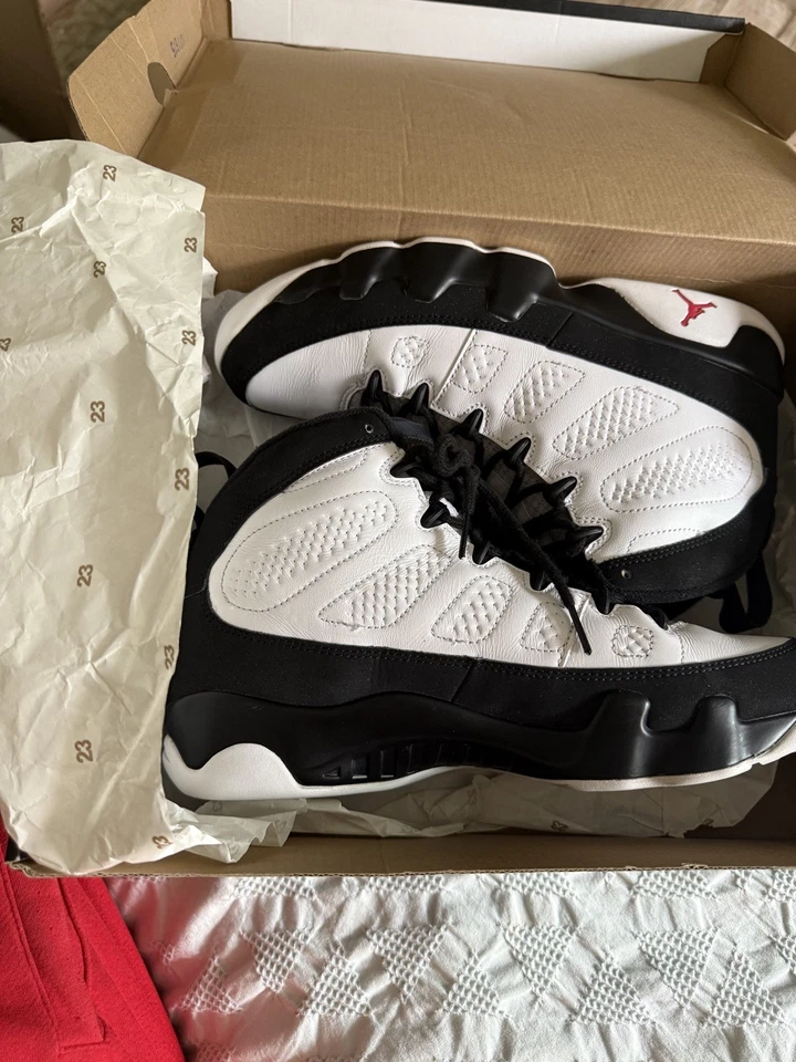 Jordan 9 Space Jam 2016 Foto 4 de 4