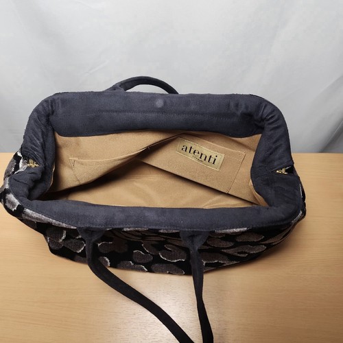 ATENTI Leopard Terry Cloth Tapestry Shoulder Bag Gray And Black Clamp Purse - Picture 3 of 8