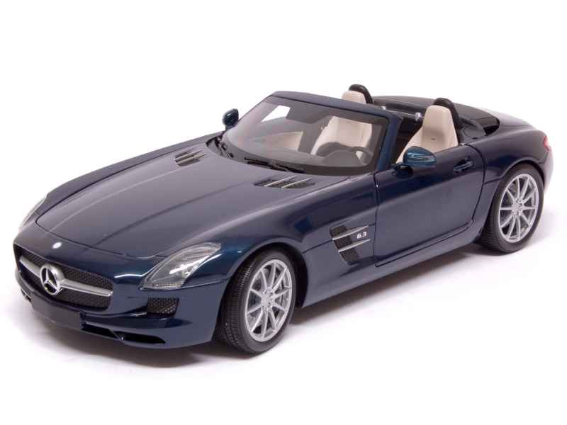 Mercedes SLS AMG/A197 Roadster 2011 - Minichamps 1/18 | eBay Mercedes SLS AMG/A197 Roadster 2011 - Minichamps 1/18 | eBay