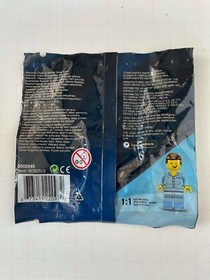 LEGO - The LEGO Movie - Rare Exclusive Pyjamas Emmet 5002045 - New & Sealed
